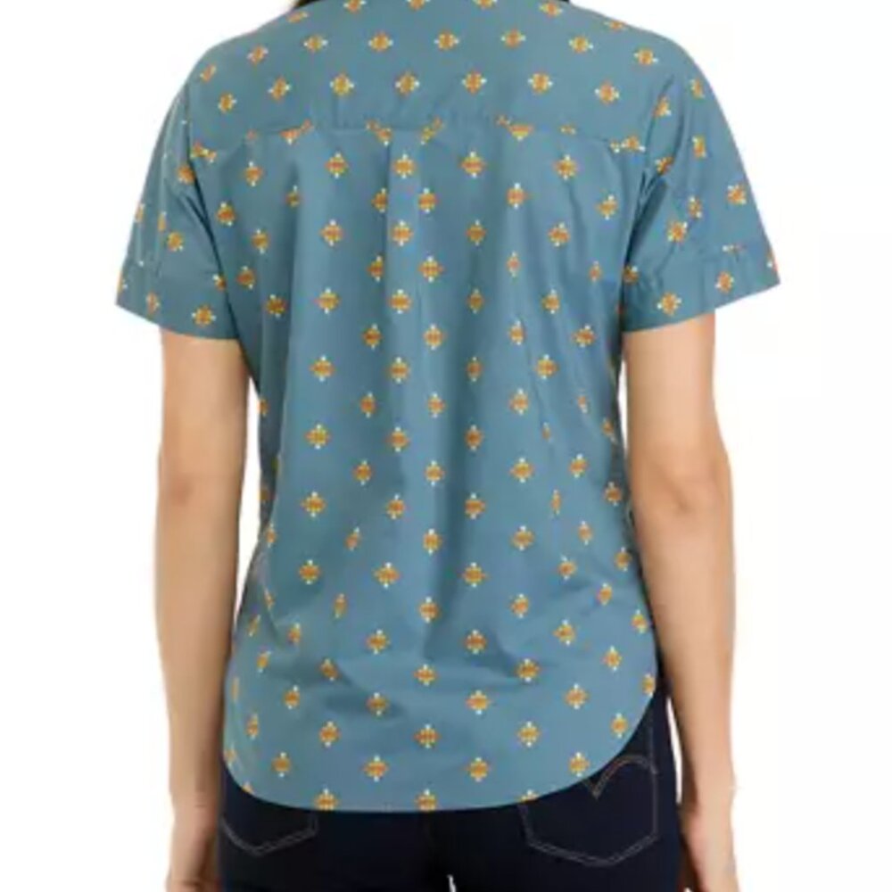 Women's Short Sleeve Button Down Shirt - Picture 2 of 3